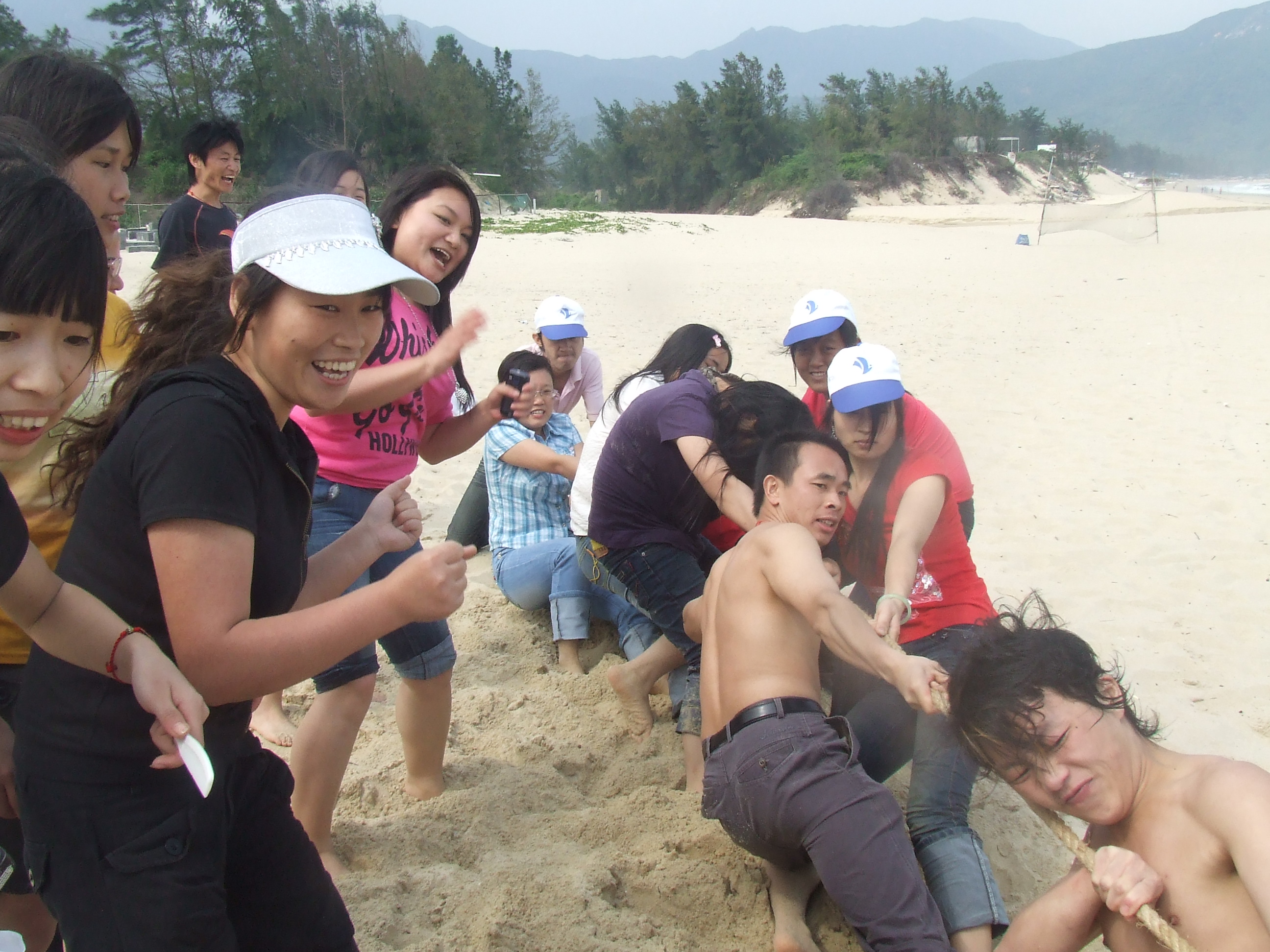 2009西涌沙灘拔河.JPG 2009西涌沙灘拔河.JPG