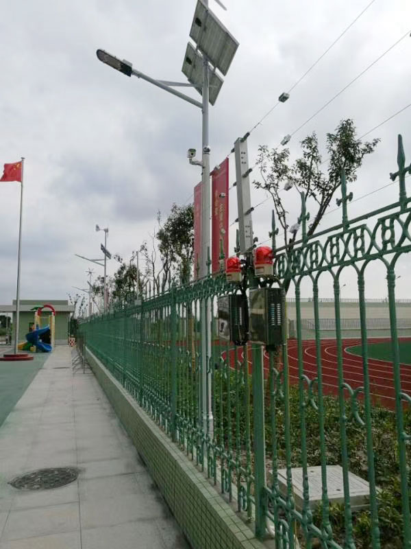 北京-學校-張力圍欄2.jpg
